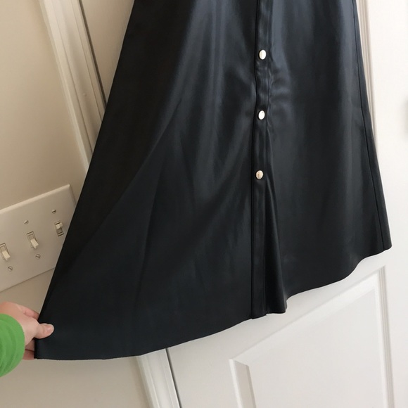 Wide Maxi Leather Skirt - Picture 3 of 15